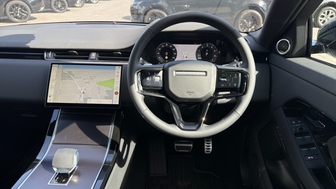 Land Rover Range Rover Evoque 1.5 P270e Edition 5dr Auto Hatchback - Image 15